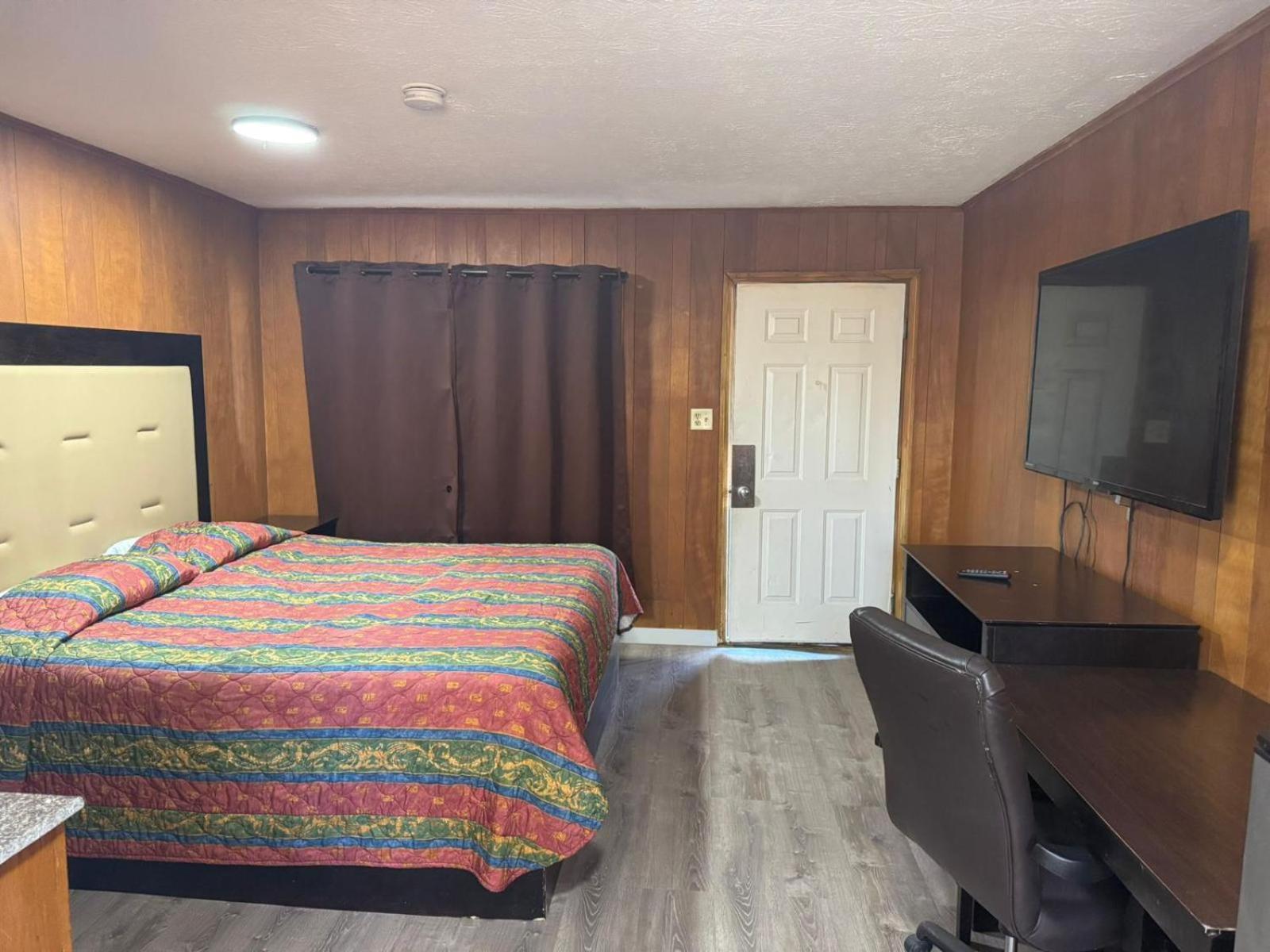 Blisspoint Inn Fka Motel 6T7 Индианаполис Экстерьер фото