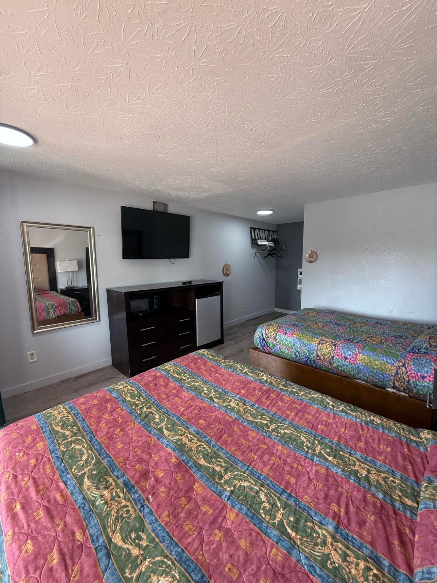Blisspoint Inn Fka Motel 6T7 Индианаполис Экстерьер фото